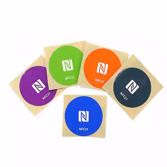 チェックポイント RFID タグ自己粘着アンチメタル NFC 125KHz 13.56MHz ロール ISO 15693 125KHz UHF RFID ステッカー RFID セキュリティポイント金属ステッカー